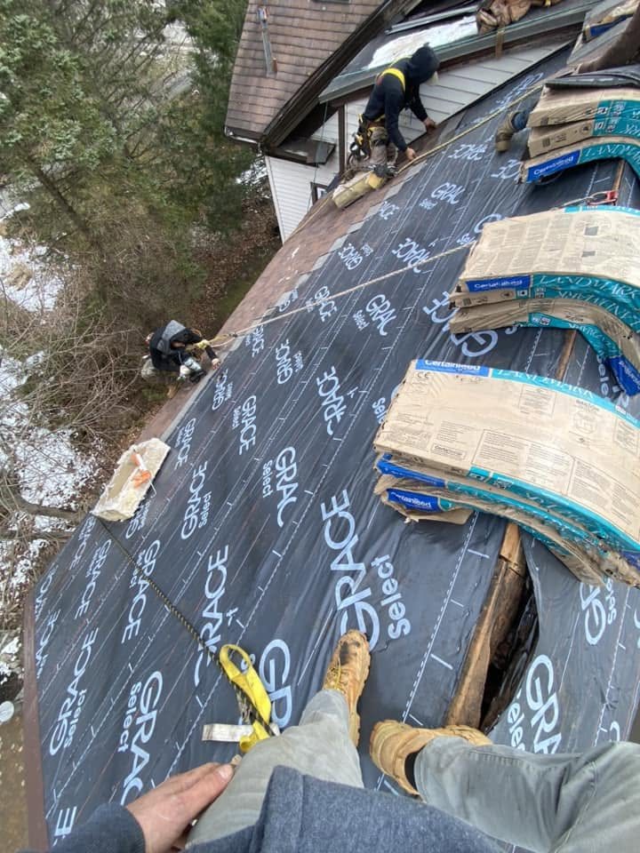 Ice and water protection installation